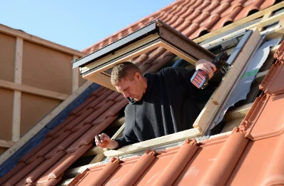 Pose de fenêtres de toit Velux à Renauvoid